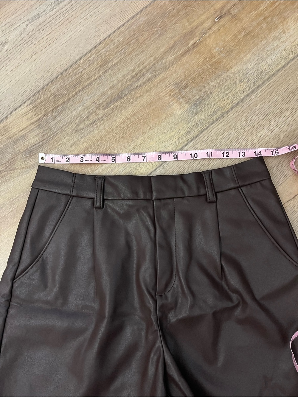 Banana Republic Chocolate Brown Vegan Leather Shorts - Picture 5 of 6